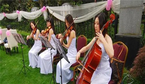 42首基督教婚礼歌曲欣赏  基督教婚礼歌曲有哪些