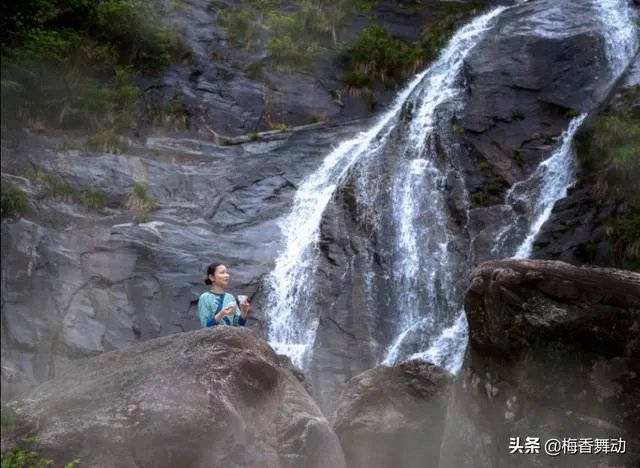 溪水边的人像照应该怎么拍?你有哪些思路?