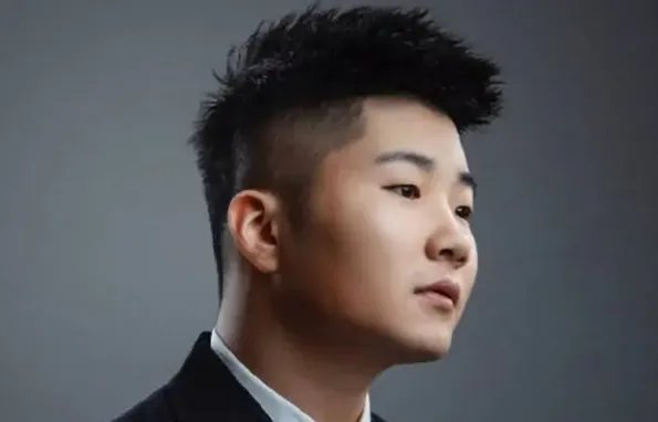 就在一起谁让我们相遇是什么歌?