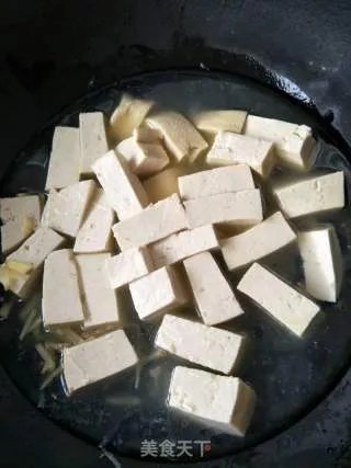 海蛎子炖豆腐