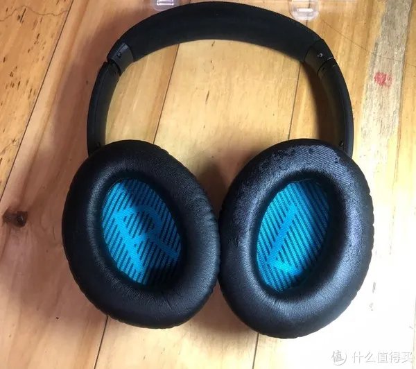 两款Bose降噪耳机的深度比较：Bose QC20与QC25详细分析