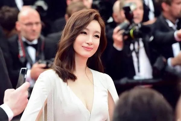 秦海璐婚史丰富,她的现任老公是怎么追到秦海璐的?