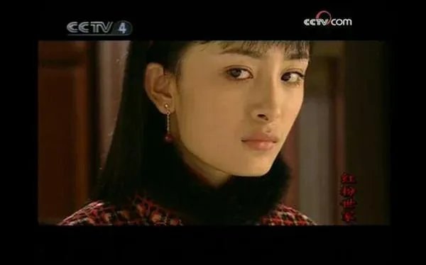 杨幂整容了吗?