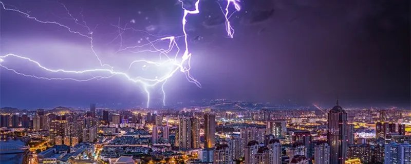 闷雷滚动是什么意思 闷雷滚动的意思是什么