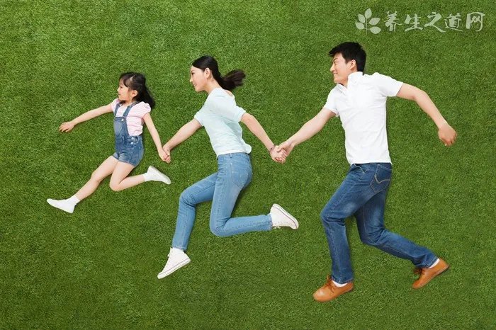 印堂发黑什么样 印堂发黑意味着什么