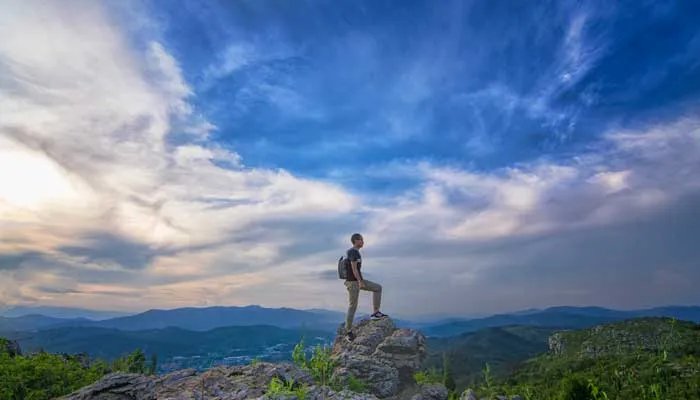 三座大山是什么