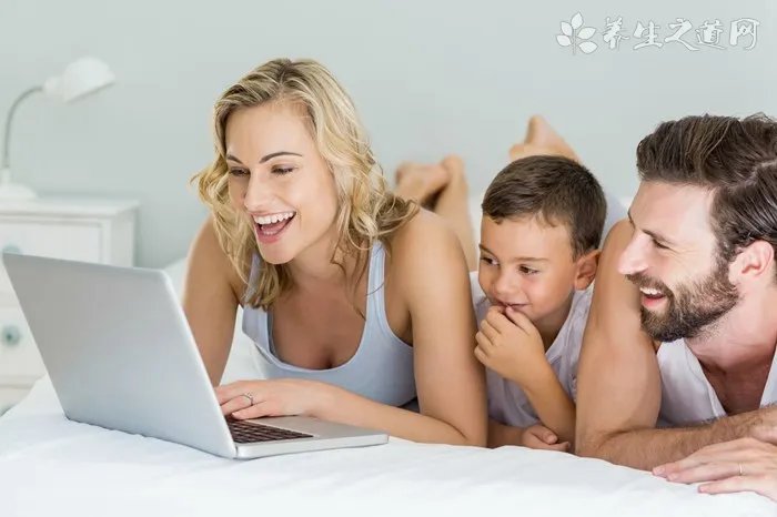 鹦鹉鱼蒙眼病怎么治