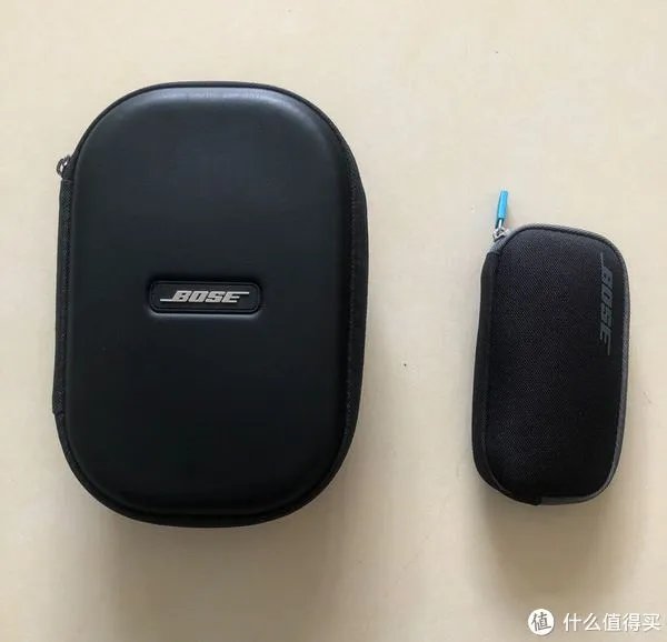 两款Bose降噪耳机的深度比较：Bose QC20与QC25详细分析