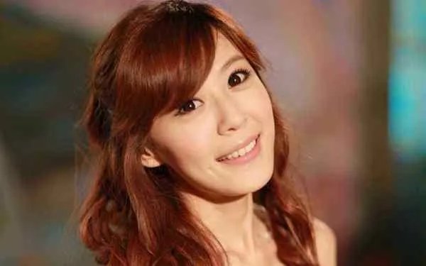 爱情公寓里陈美嘉的扮演者是谁