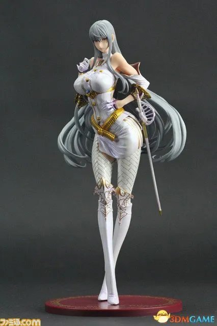 《战场女武神》塞露贝利亚手办欣赏 泳装版好羞人
