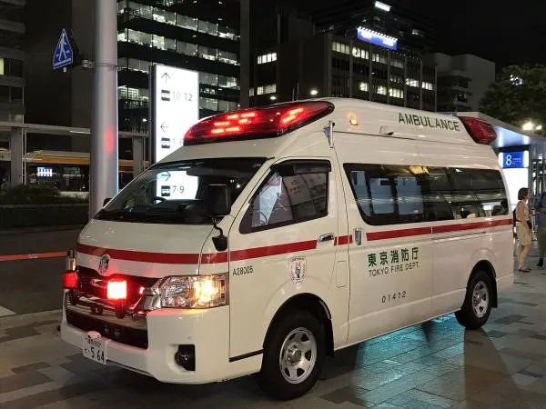 丰田HIACE怎么样?值得买吗?