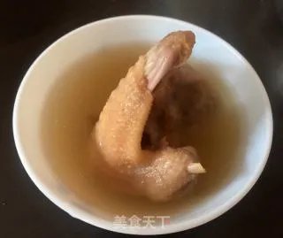 五指毛桃煲鸡