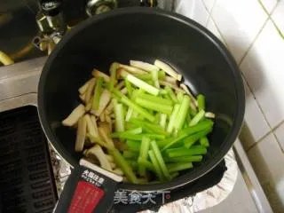 彩蔬鸡蛋卷