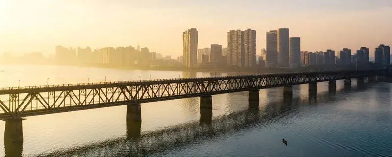 钱塘江大潮时间 钱塘江大潮是什么时候