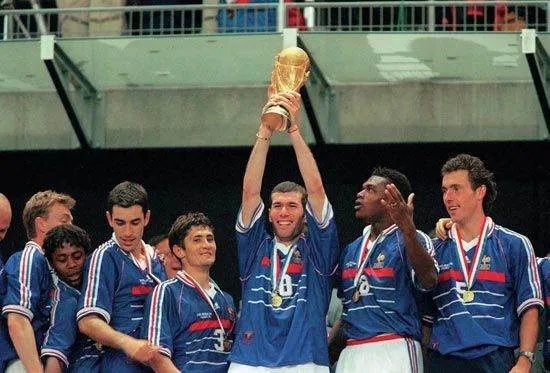 1998年世界杯冠军法国的夺冠阵容!详细??