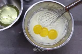 轻乳酪蛋糕