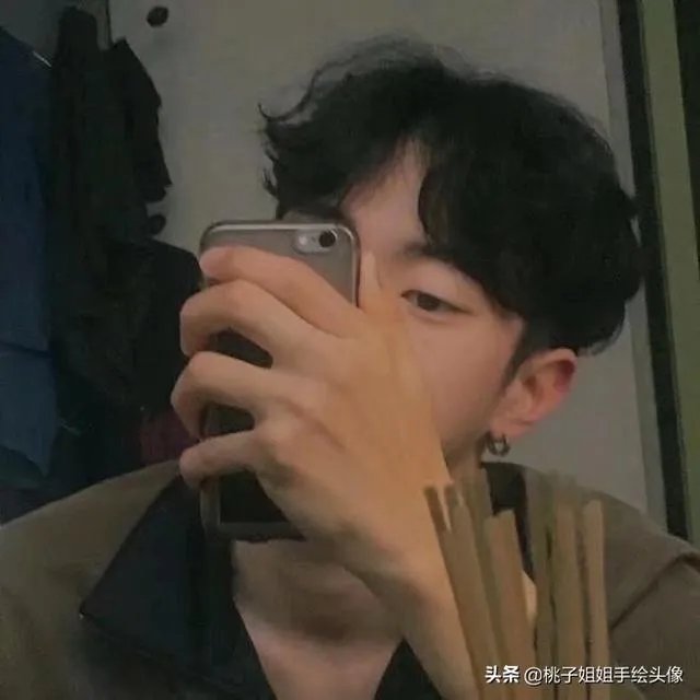 谁能提供几个适合男士做头像的图片?