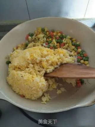 菠萝炒饭