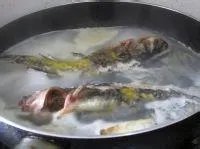 嘎鱼炖豆腐的家常做法?