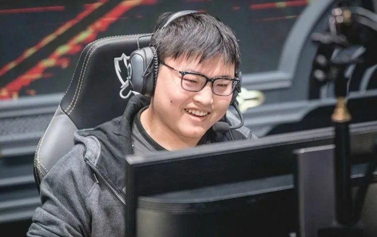 s7直播中fnc赢了么?