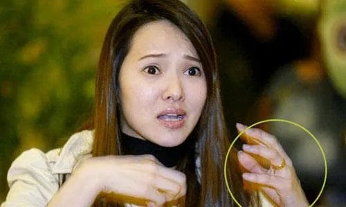 伊能静首次正面回应哈利穿女装,力挺儿子有错吗?