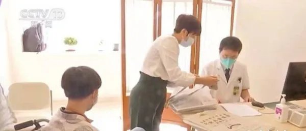 首款“癫痫救命药”国产氯巴占上市，氯巴占停药会有哪些反应？