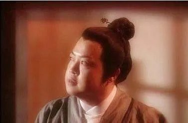 罗君左的介绍