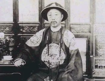 清朝八大铁帽子王指的是谁?他们为什么被称为铁帽子王?