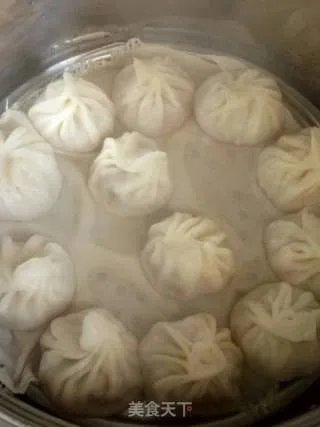 灌汤包