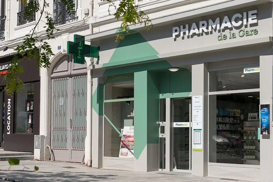 合肥药店装修技巧,合理规划设计让药店更大气规范,营造品牌形象