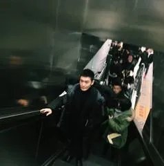 网友偶遇黄晓明坐地铁,这是真的吗?