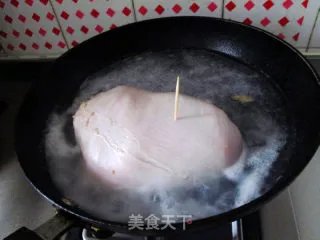肚包鸡