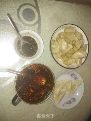 初一的饺子