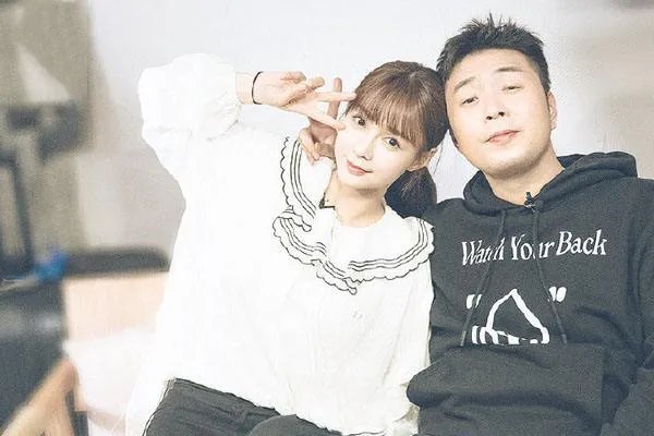海涛沈梦辰晒微博幸福,爱情的样子是否如此简单?