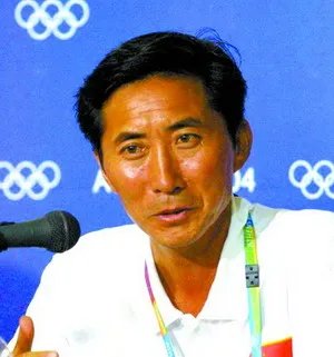 金昶伯