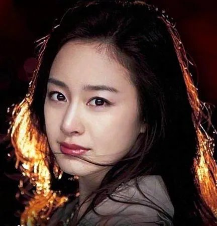 “素妍”是什么意思？