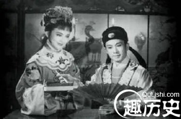 李香君血溅桃花扇是怎么回事?李香君生平简介