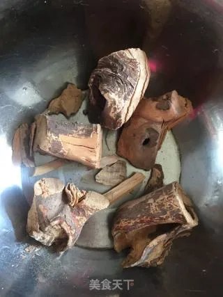 五指毛桃煲鸡