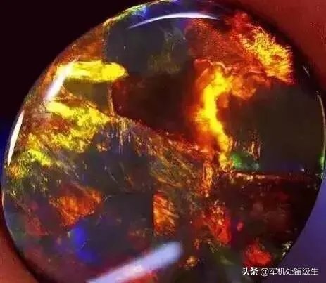 什么是半宝石?
