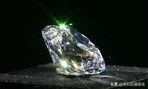 什么是半宝石?