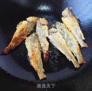 红烧小黄鱼