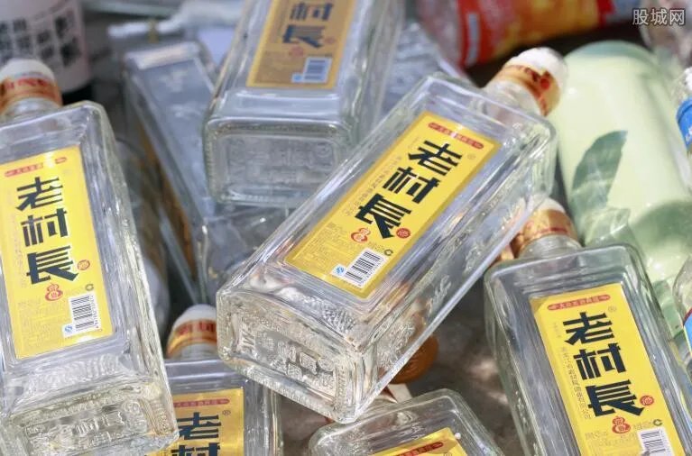 老村长酒价格表 老村长酒最贵的多少钱