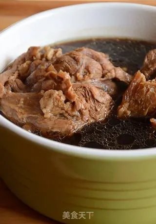 卤牛肉