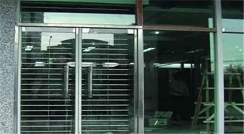 不锈钢玻璃门图片 如何选择不锈钢玻璃门