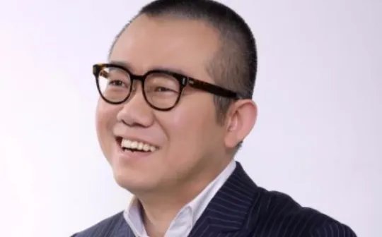 涂磊脚蹬机舱道歉不被原谅,遭央视女主持发长文痛批,如今这是要凉了吗?