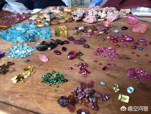 什么是半宝石?
