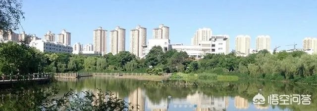 重庆文理学院究竟是一所什么档次的大学?哪些专业好? ?