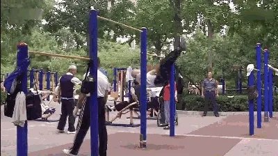 袁隆平院士是因为摔跤引起疾病去世的吗?为什么老人家最怕摔跤?
