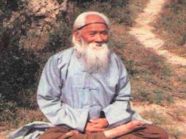 你知道世界上哪位长寿的老人活了256岁吗?