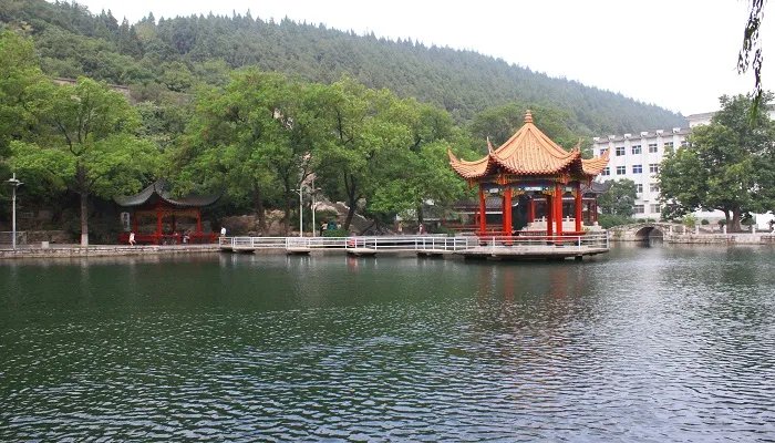 湖南湖北指的是哪个湖 湖南湖北指的是什么湖泊